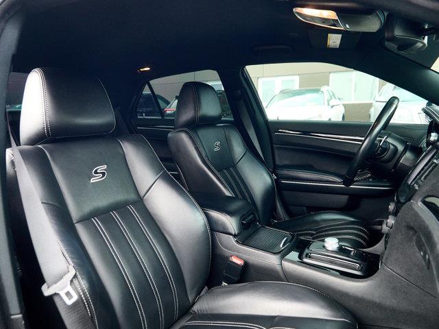 chrysler 300 2021 - 20