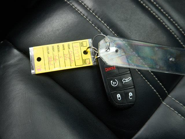 chrysler 300 2021 - 24