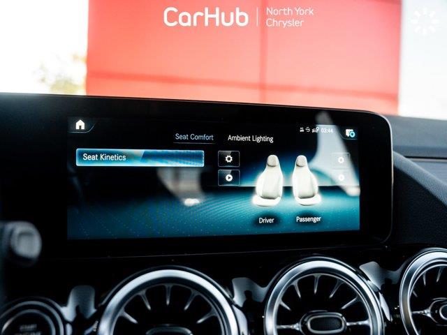 mercedes-benz GLA 2022 - 28