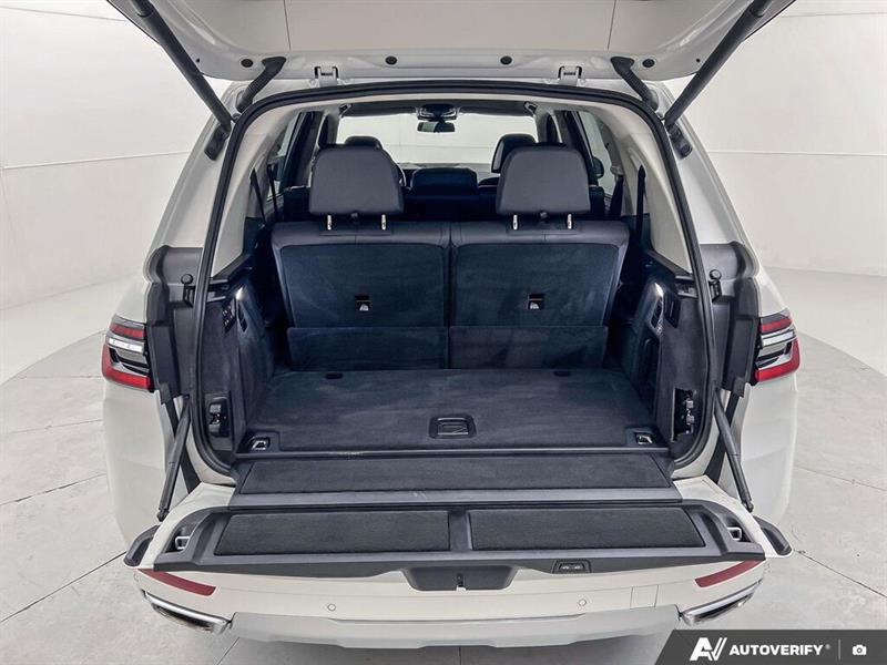 bmw X7 2024 - 12