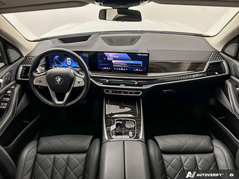 bmw X7 2024 - 24