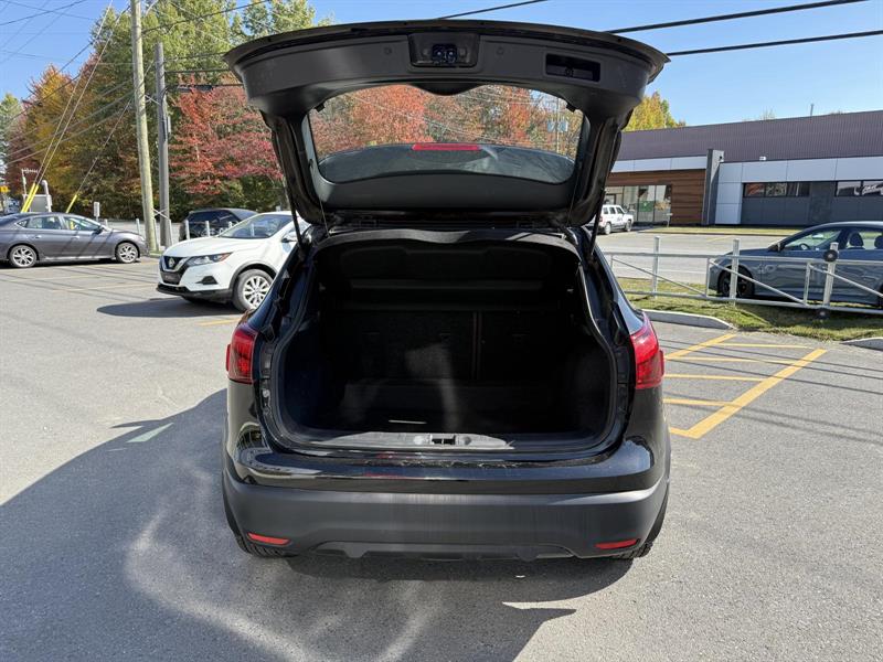 nissan Qashqai 2018 - 10