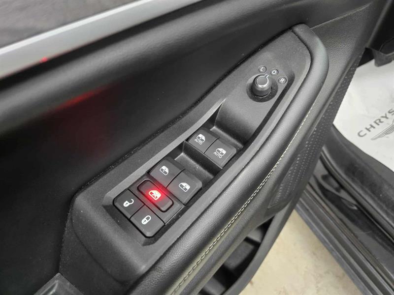 jeep Grand Cherokee 2023 - 12