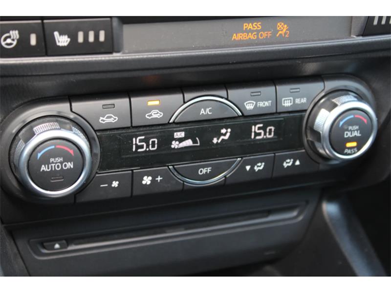 mazda Mazda3 2018 - 17