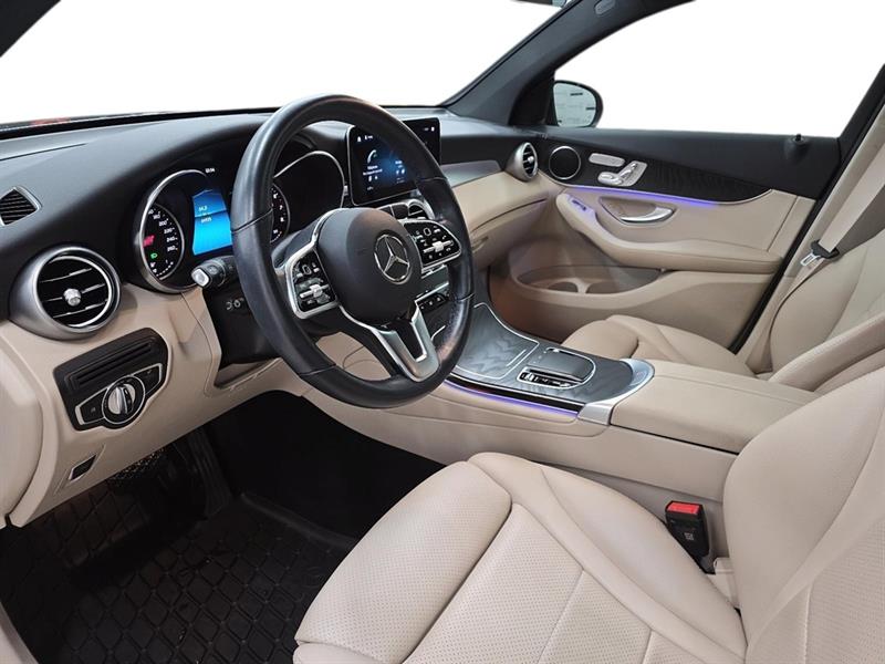 mercedes-benz GLC 2023 - 11