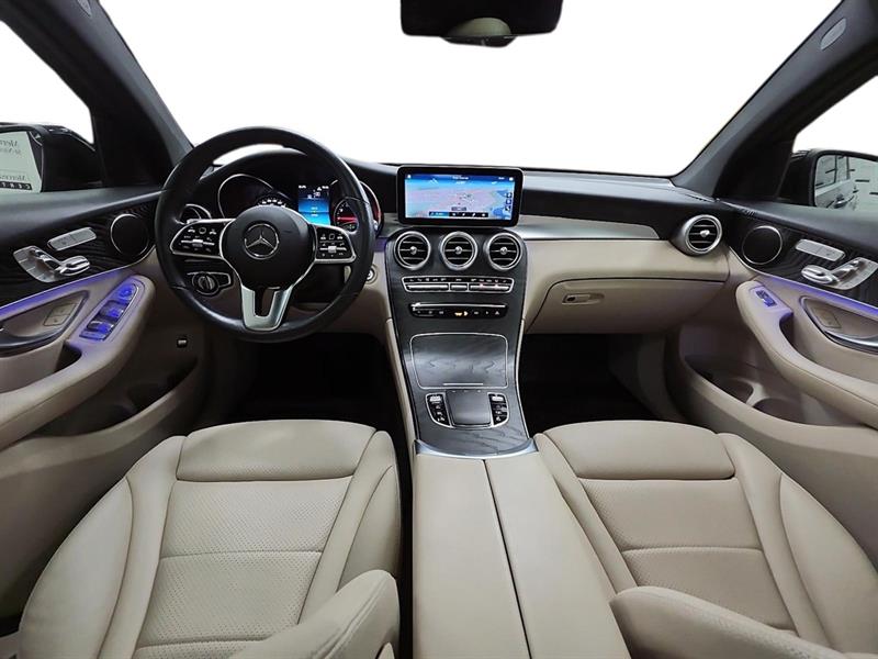 mercedes-benz GLC 2023 - 19