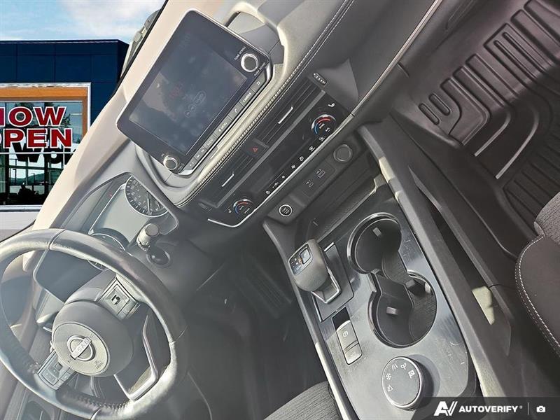 nissan Rogue 2022 - 18