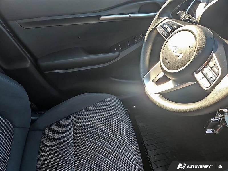 kia Seltos 2023 - 17