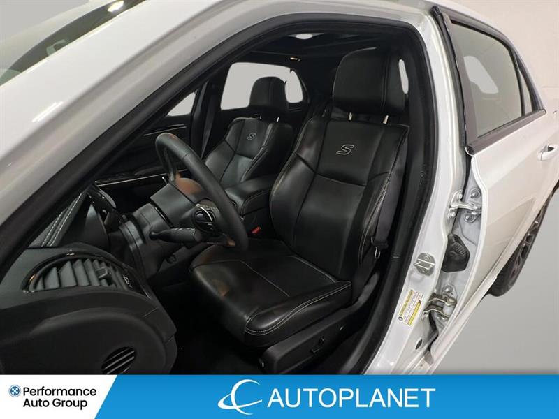 chrysler 300S 2023 - 15