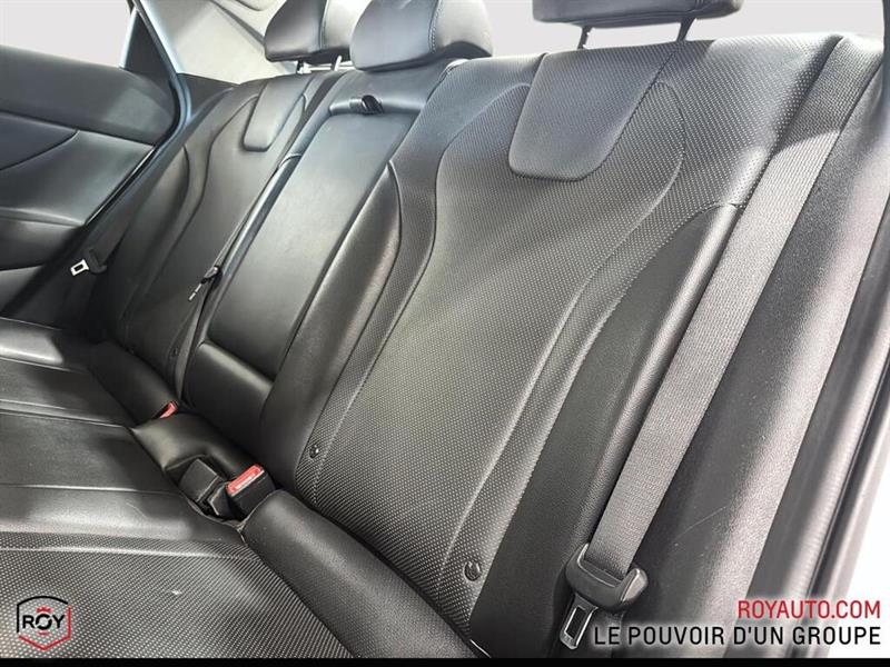 hyundai Elantra Hybrid 2022 - 8