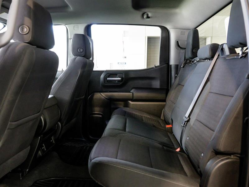 chevrolet Silverado 1500 2022 - 18