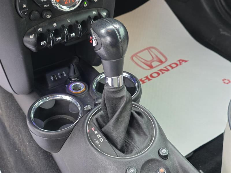 mini cabriolet 2013 - 18