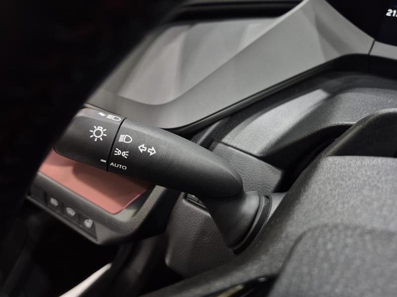 toyota Prius Prime 2023 - 12