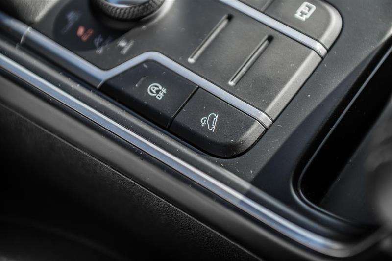 kia Sorento 2023 - 26