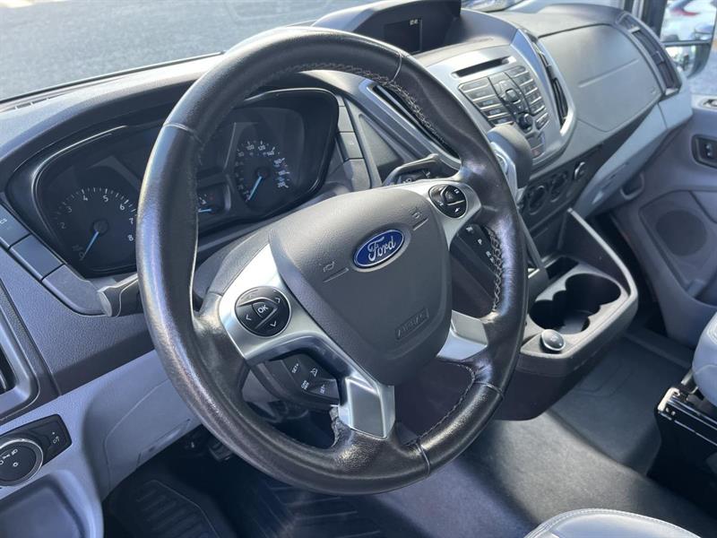 ford Transit fourgon utilitaire 2019 - 14