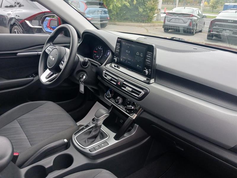 kia Seltos 2022 - 12