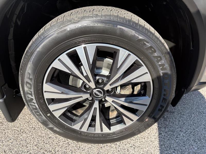 nissan Rogue 2023 - 32