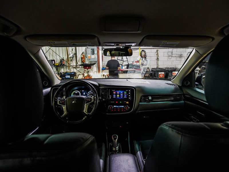 mitsubishi Outlander PHEV 2018 - 15
