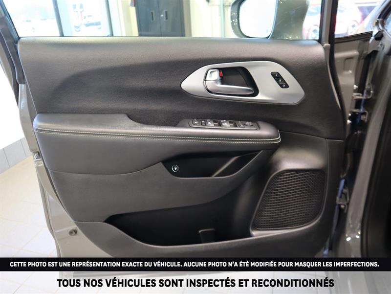 chrysler Pacifica 2022 - 23