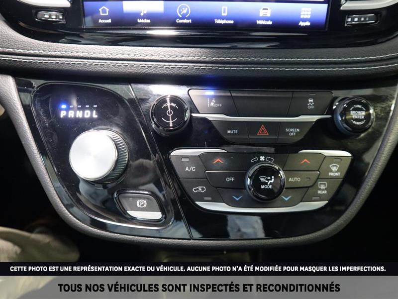 chrysler Pacifica 2022 - 26