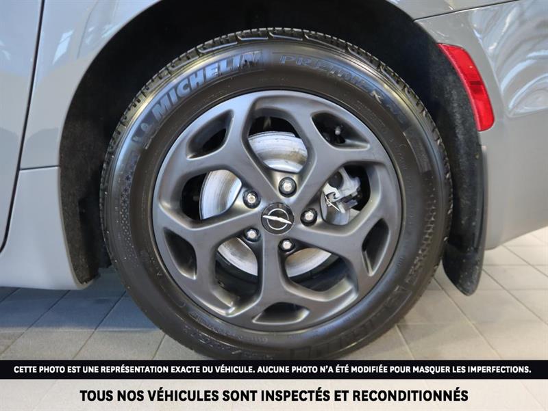 chrysler Pacifica 2022 - 35