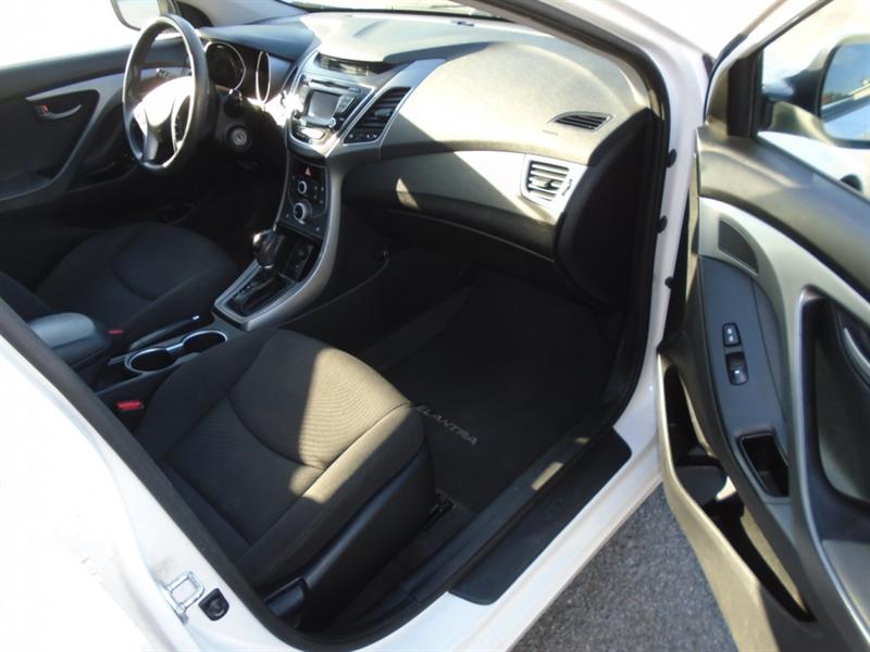 hyundai Elantra 2016 - 11