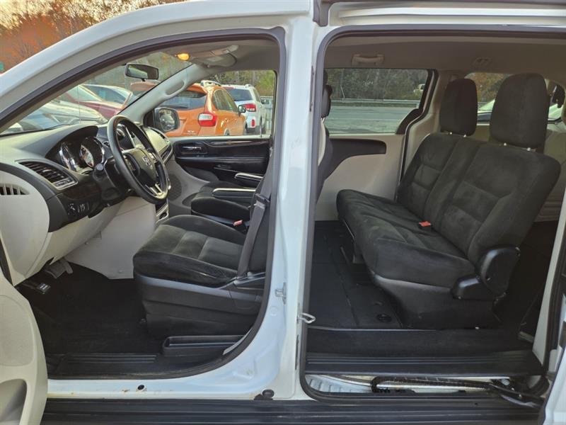 dodge Grand Caravan 2016 - 12