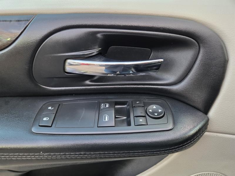 dodge Grand Caravan 2016 - 18