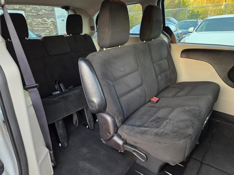 dodge Grand Caravan 2016 - 23