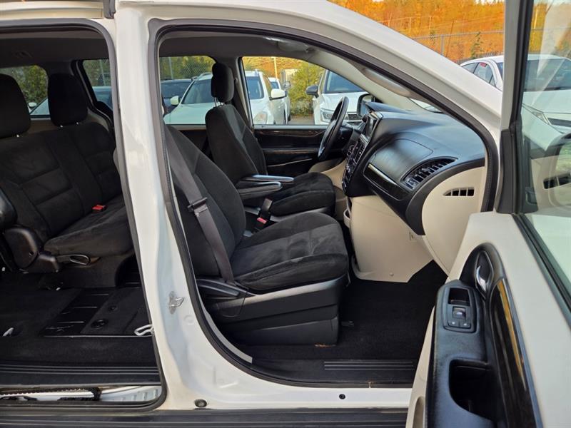 dodge Grand Caravan 2016 - 26