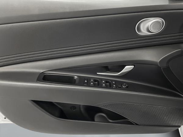 hyundai Elantra 2025 - 10