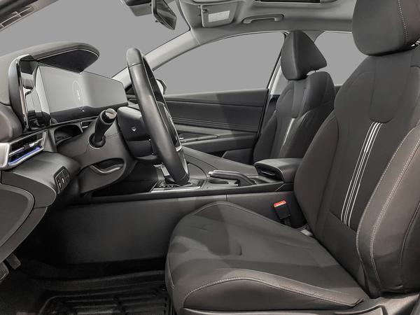 hyundai Elantra 2025 - 11