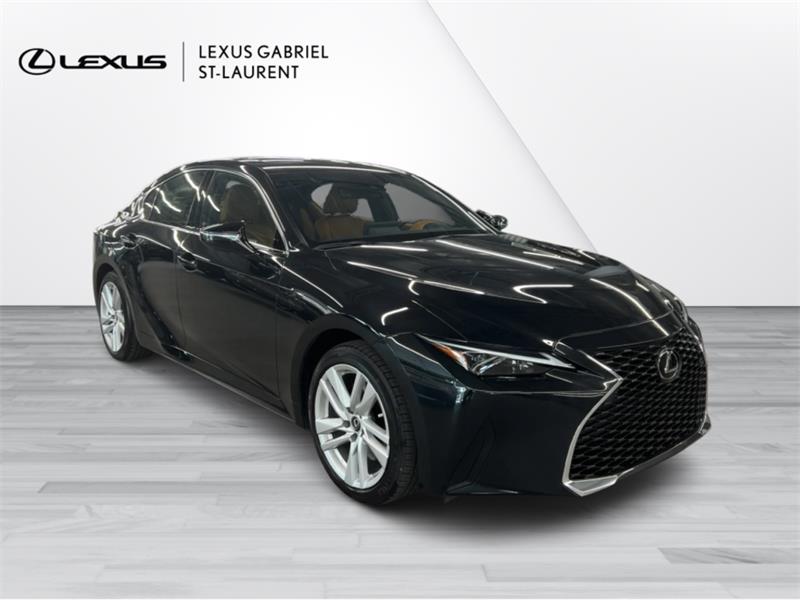 lexus IS 2023 - 2
