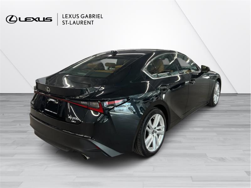 lexus IS 2023 - 7