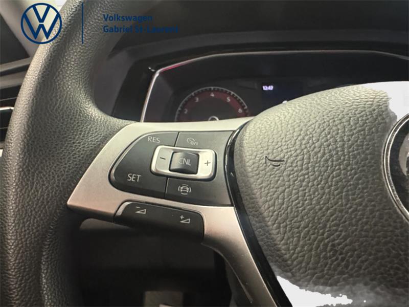 volkswagen Jetta 2019 - 16