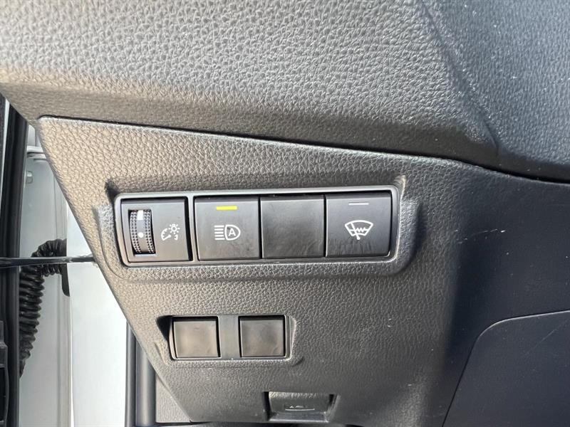 toyota Corolla Cross 2024 - 27