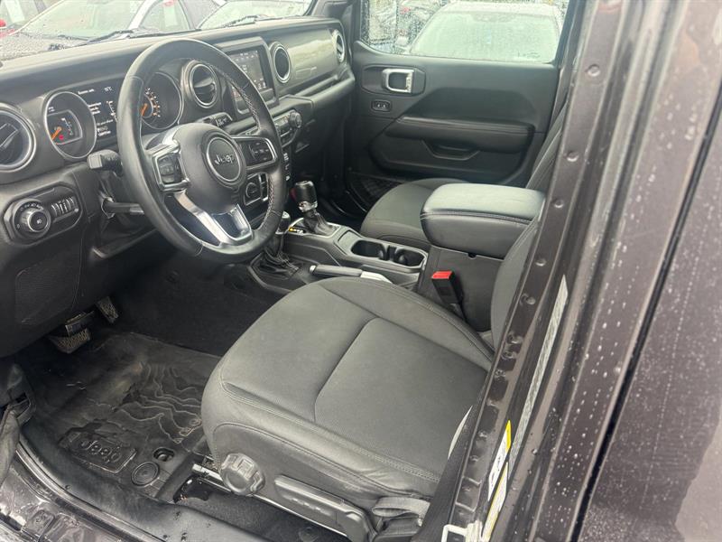 jeep WRANGLER UNLIMITED SAHARA 2018 - 7