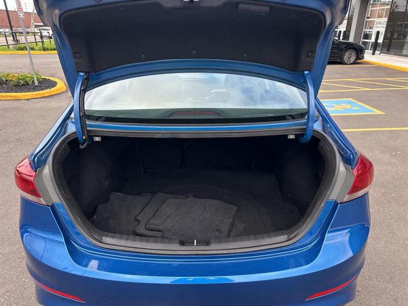 hyundai Elantra 2018 - 14