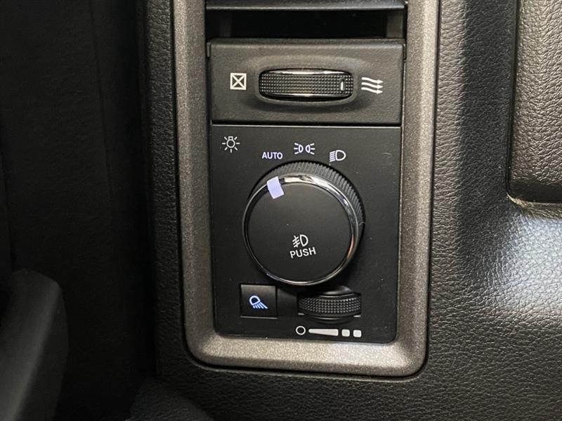 ram 1500 Classic 2022 - 31