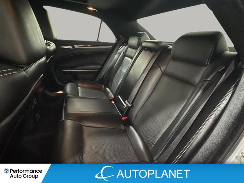 chrysler 300S 2023 - 16