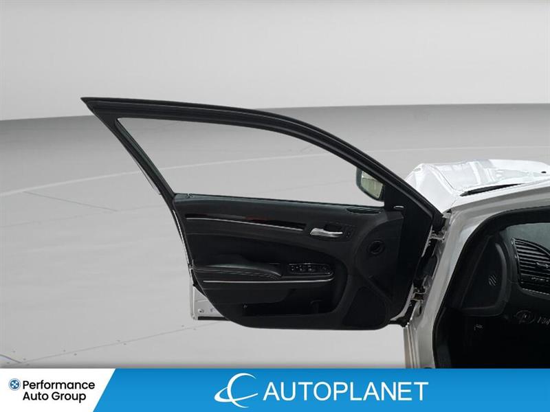 chrysler 300S 2023 - 34