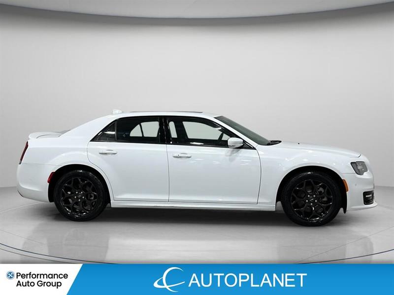 chrysler 300 2023 - 9