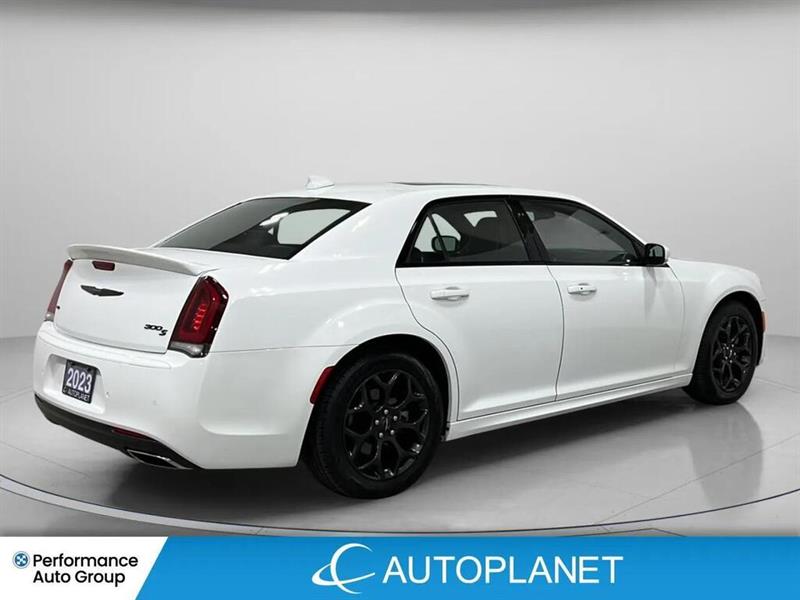 chrysler 300S 2023 - 8