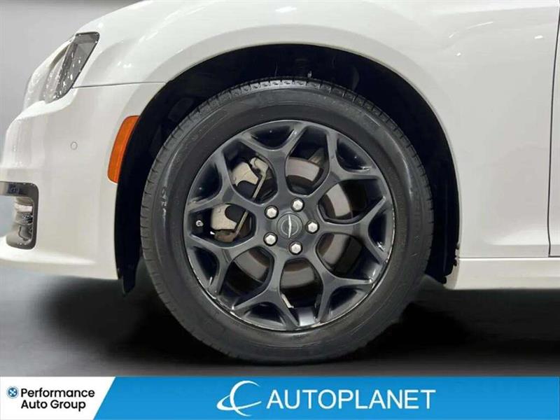 chrysler 300S 2023 - 11