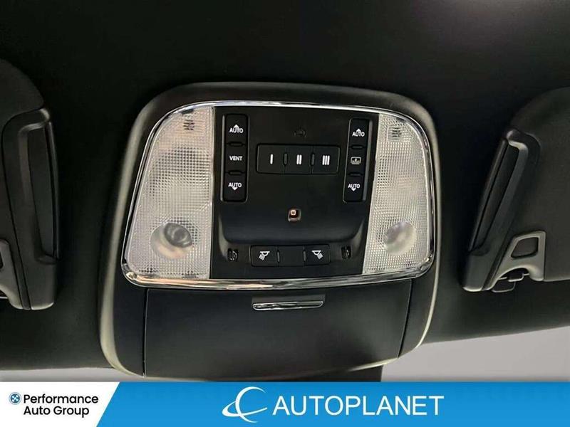 chrysler 300S 2023 - 15