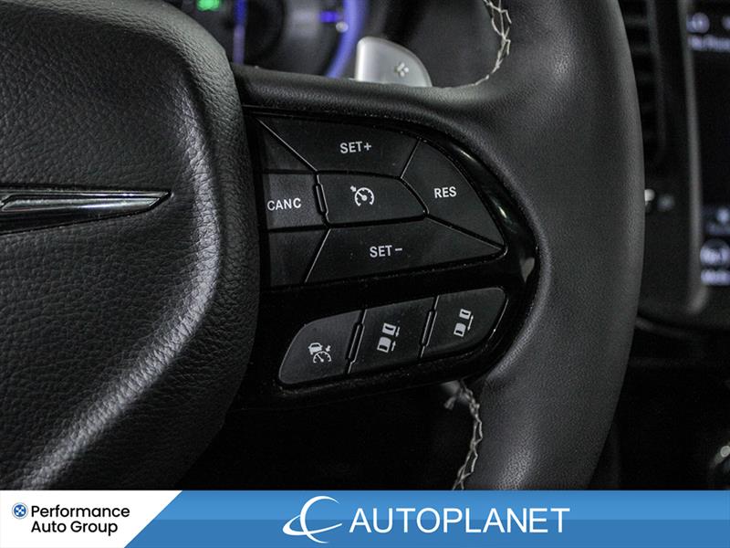 chrysler 300S 2023 - 28