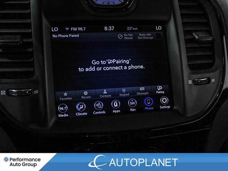 chrysler 300S 2023 - 36