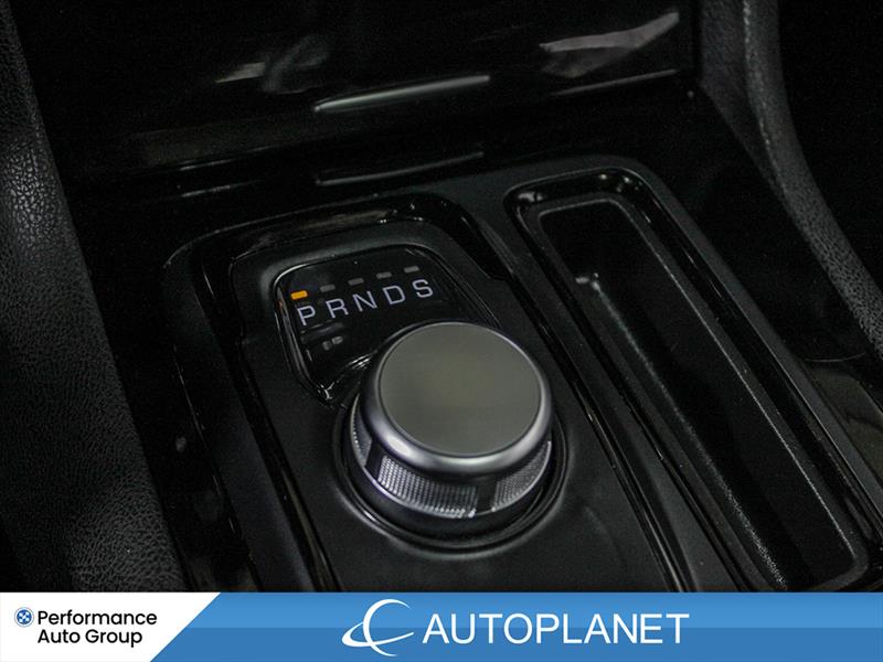 chrysler 300S 2023 - 40