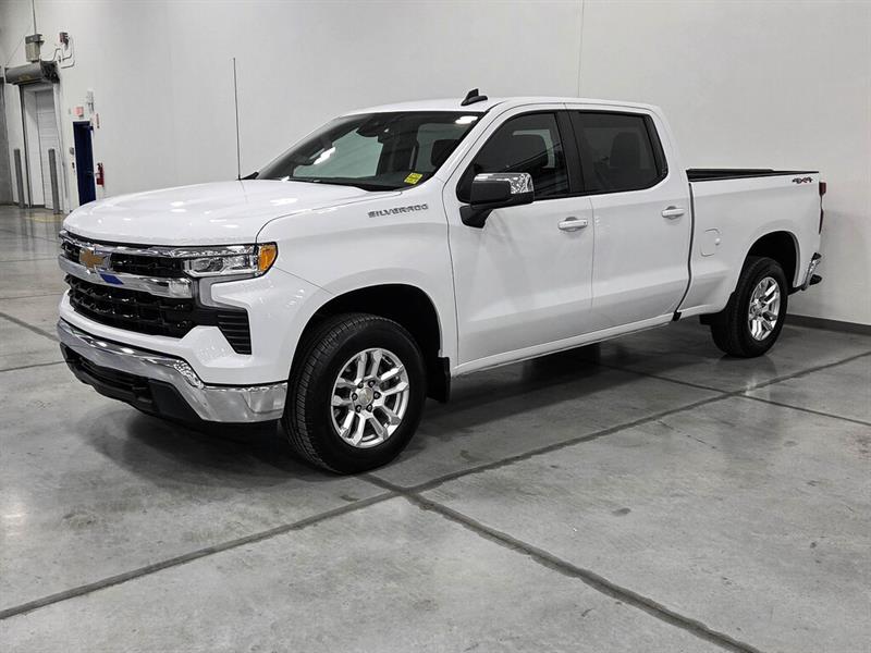 chevrolet Silverado 1500 2023 - 32