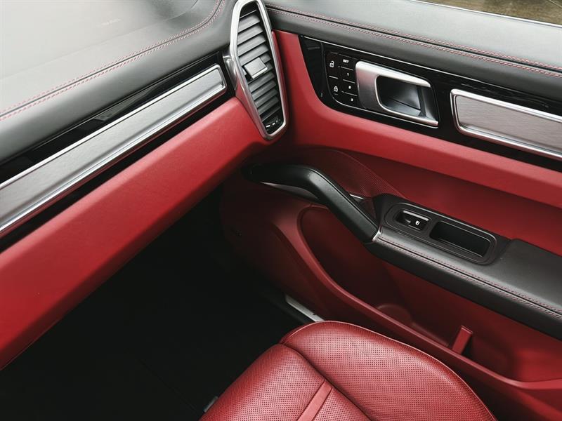 porsche Cayenne 2019 - 32